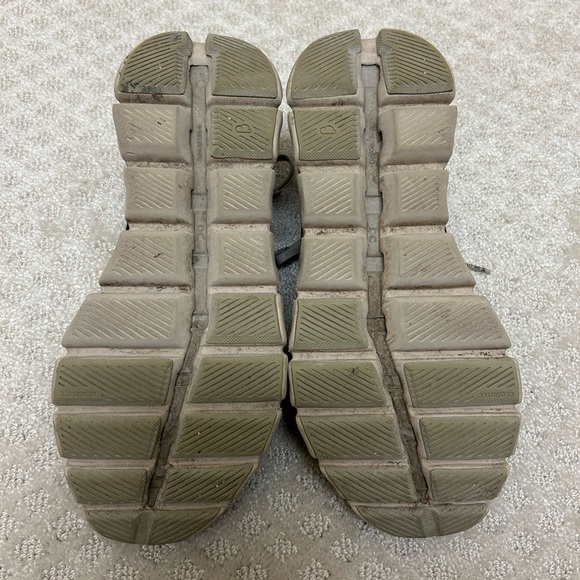 On Cloud- Cloud X Women’s Running Shoe - Picture 2 of 4